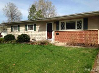 5420 N Arrow Dr, Peoria, IL 61614