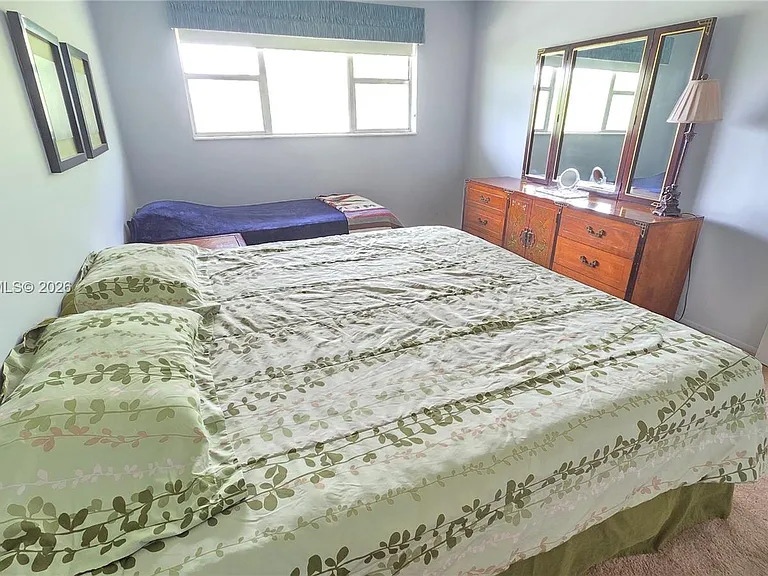 300 Layne Blvd #301 — Photo 8