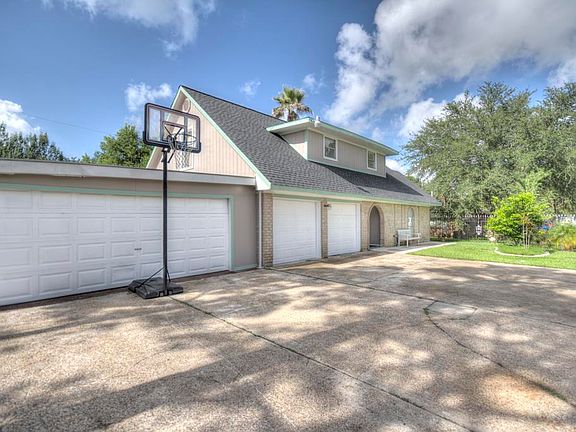3rd image of 5934 Patridge Dr