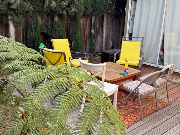 10119 Braddock Dr, Culver City, CA 90232