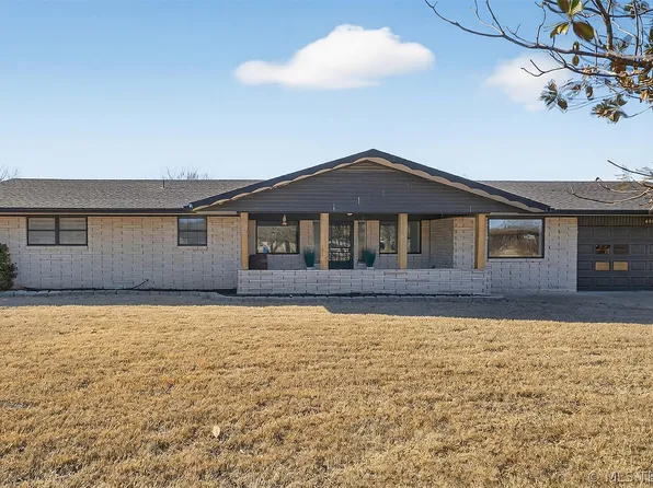 406 N William Penn, Adair, OK 74330