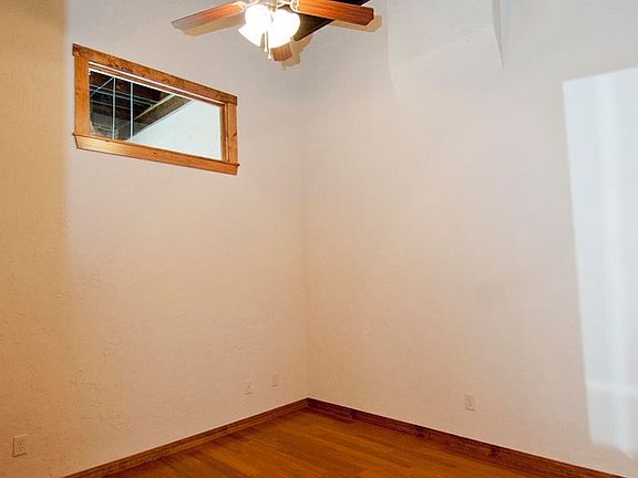 4th image of 211 S Market Ave #Ub-213