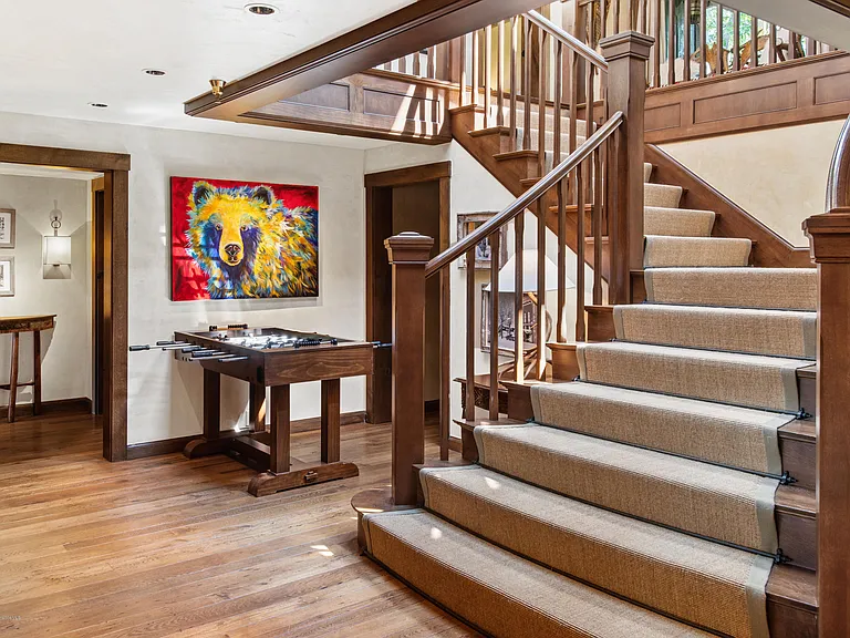 565 N Starwood Dr — Photo 26
