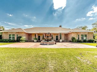 4342 Country Dr, Bourg, LA 70343