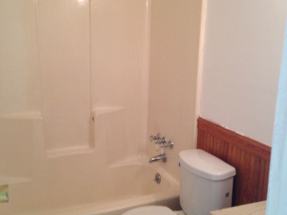 1st image of 722 Pine Creek Ln