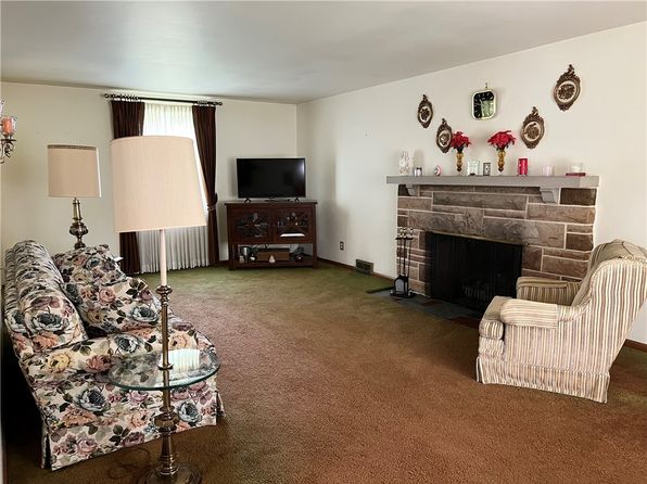 707 Caldwell Ave, New Kensington, PA 15068