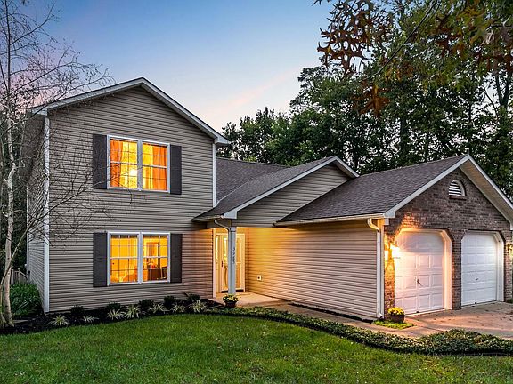5th image of 3985 Westbrook Dr