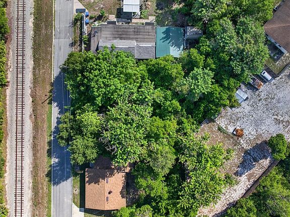 5th image of HIBISCUS COURT LOT 3