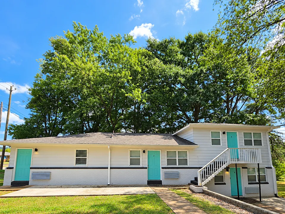 1506 Oakwood Ave NE #3