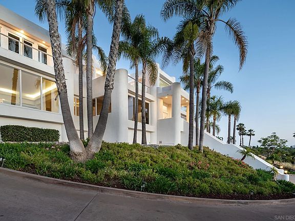 3rd image of 7402 Cadencia St