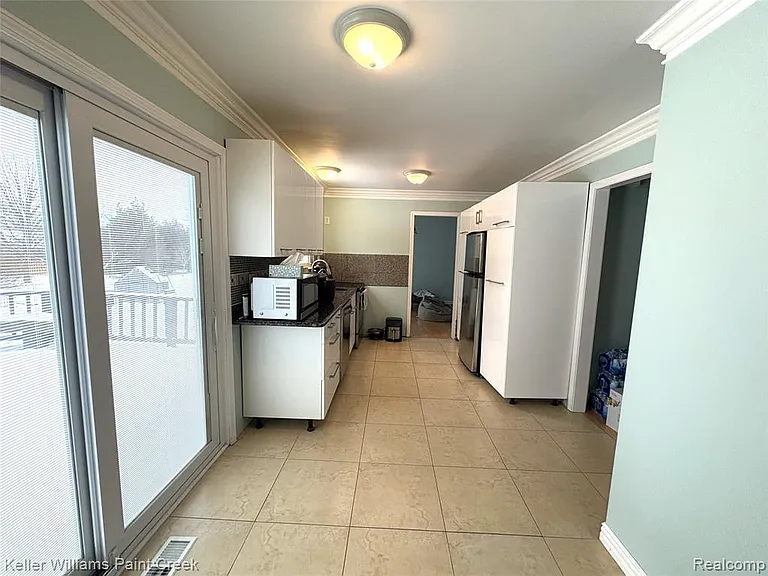 44820 Yorkshire Dr — Photo 5