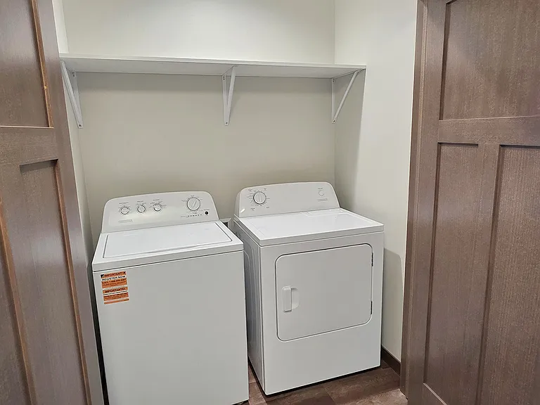 Medary Creek Townhomes — Photo 18