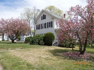 132 King St, Bristol, CT 06010