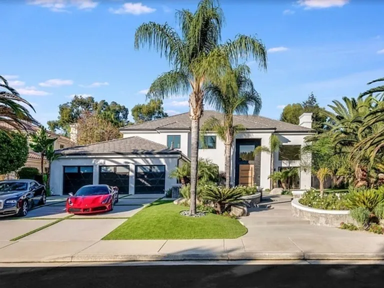 25879 Chalmers Pl — Photo 48