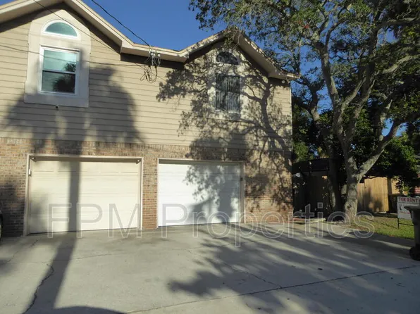 176 E Coast Dr, Atlantic Beach, FL 32233