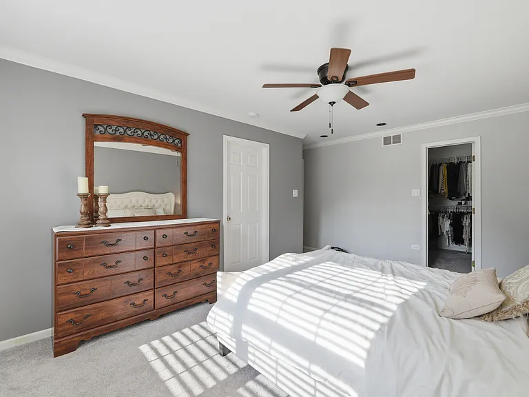 13920 S Cambridge Cir — Photo 20