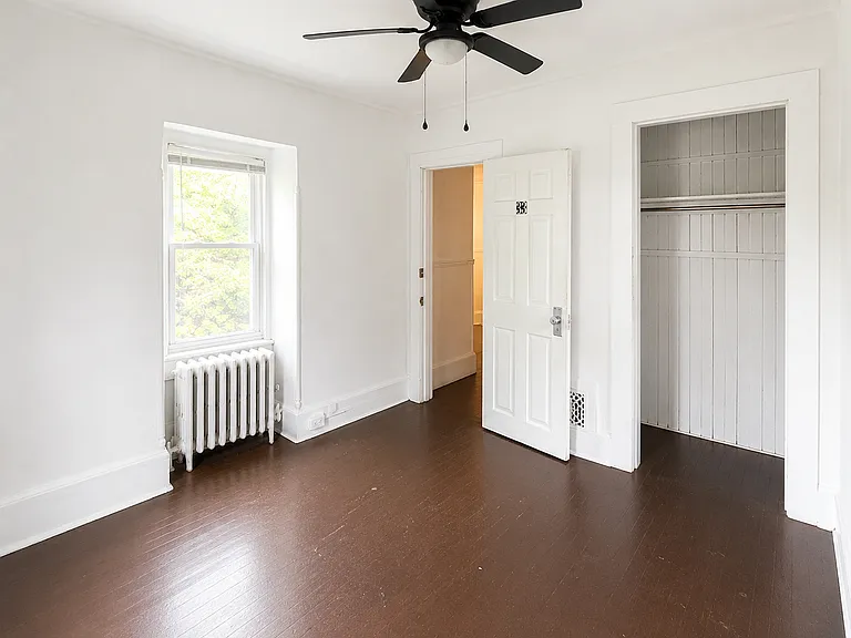 40 N Chestnut St #33 — Photo 3