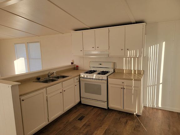 2nd image of 1895 Monterey Dr