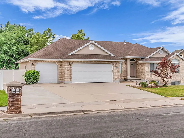 1429 W Flint Meadow Dr — Photo 54