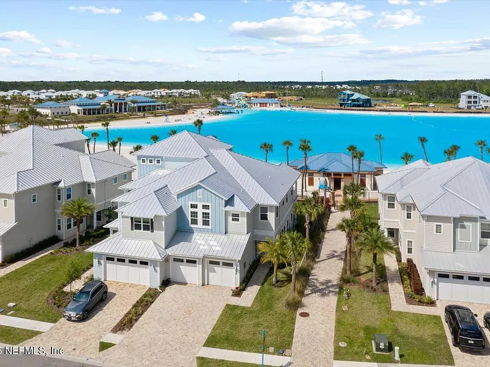 217 Rum Runner Way St