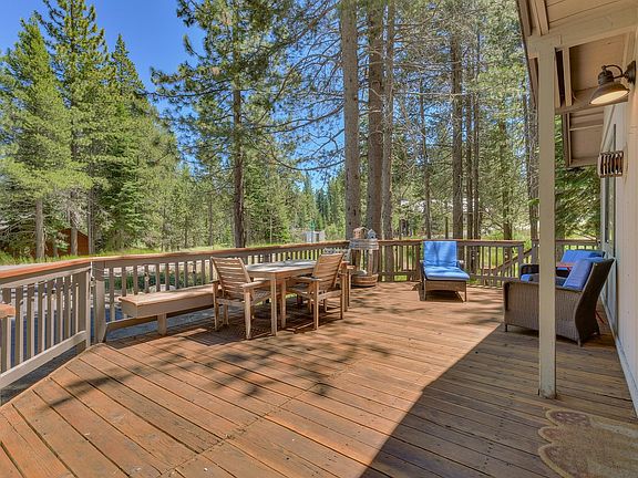 2nd image of 10767 Skislope Way