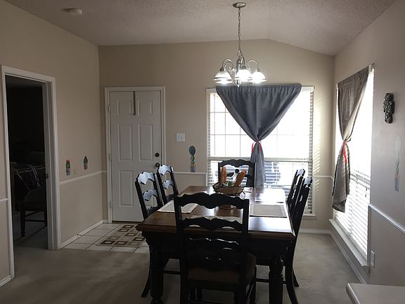 Dining w/MB door on left.