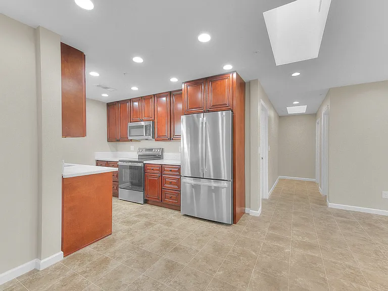24600 Cypress St #24600A — Photo 18