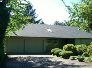 2550 31st St, Springfield, OR 97477