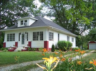 305 W Commercial St, White Heath, IL 61884