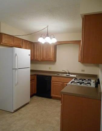 2nd image of 1620 W Norwood Ave #301
