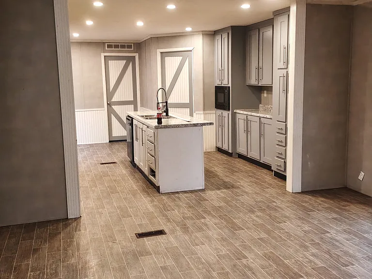 1407 Aery Rd — Photo 3