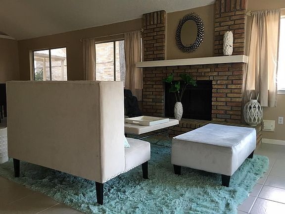 3rd image of 2907 Waypark Dr