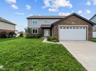 4865 W Falcon Ct, Monee, IL 60449