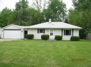 206 Creekview Dr, Battle Creek, MI 49037