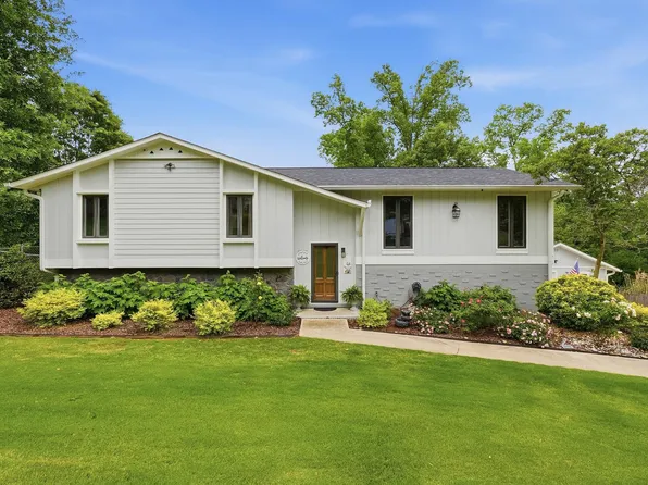 1447 Longbrook Dr NE, Cullman, AL 35055
