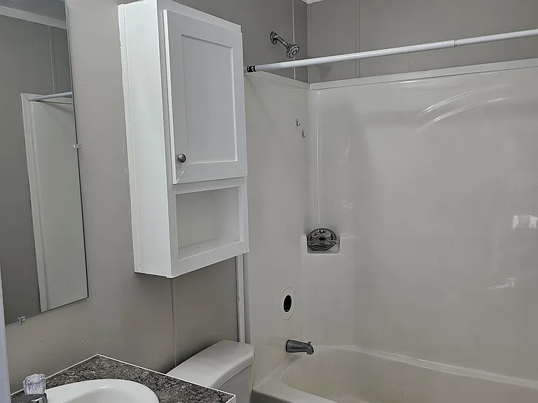 682 Walnut St — Photo 10