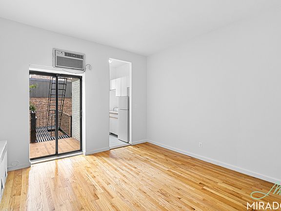 4th image of 434 E 89th St APT 4B