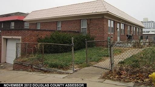 1st image of 3002 Dewey Ave APT B