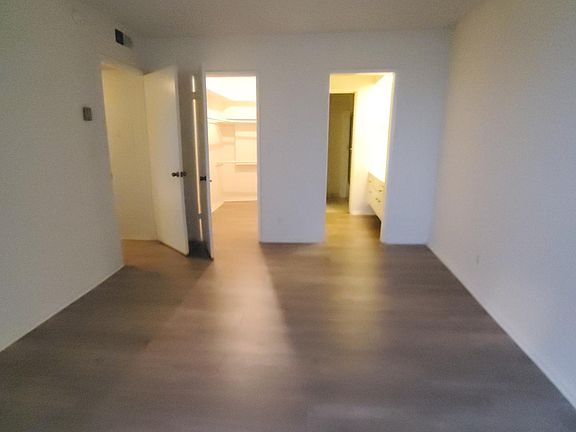 5th image of 1259 S Camden Dr APT 2B