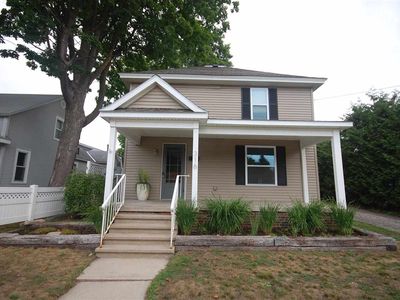 316 Jackson St, Petoskey, MI, 49770