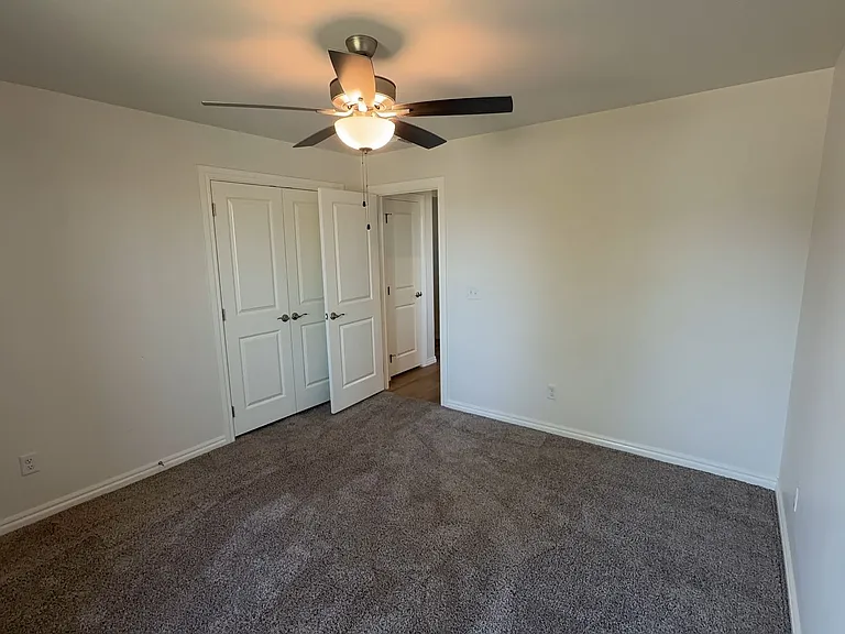 12301 SW 31st St — Photo 24
