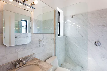 Rented by NextStopNY