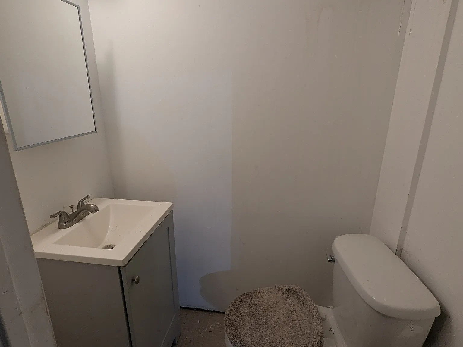 3 bed, 1.5 bath, $3,375 — Photo 4