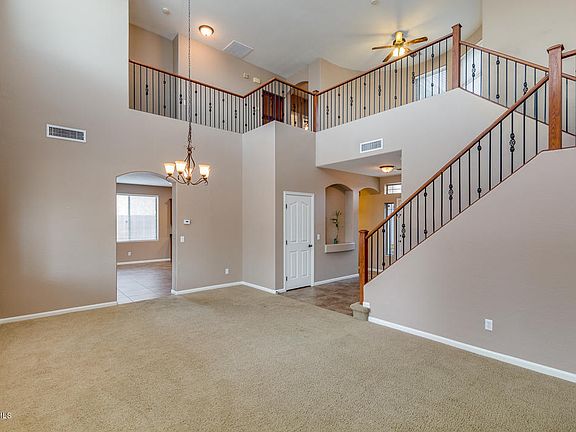 3rd image of 41300 W Colby Dr