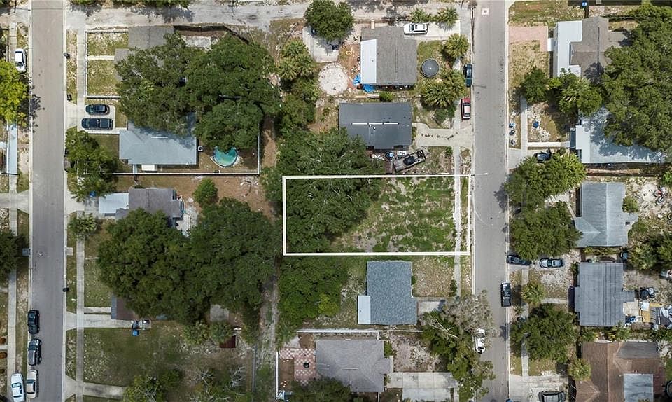 1st image of 3135 QUEENSBORO AVENUE S LOT 8