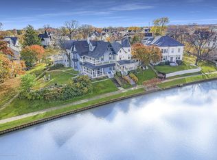 118 Lake Ave, Ocean Grove, NJ 07756