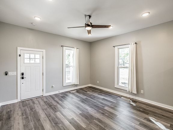 5th image of 346 Portland Blvd