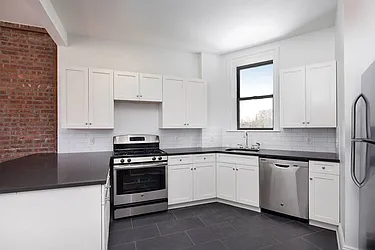 76 Saint Mark&#39;s Avenue in Park Slope
