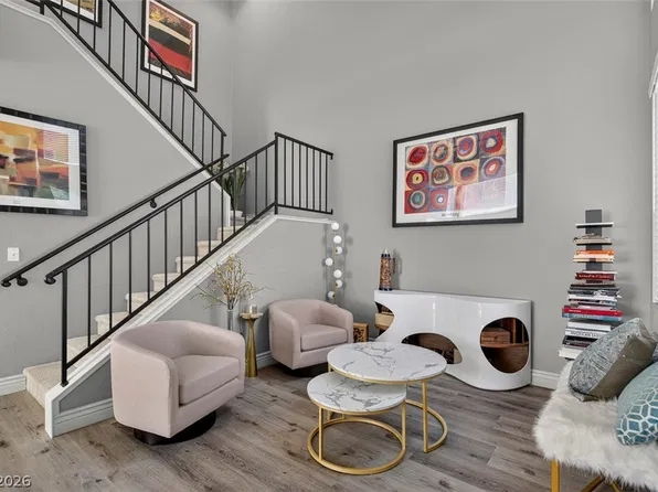 6673 Coral Falls Cir, Las Vegas, NV 89108