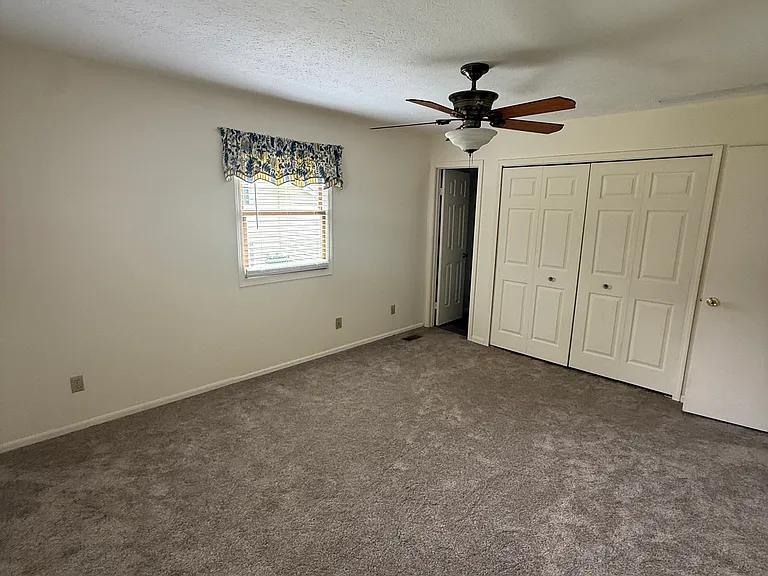 1775 Glenwood Dr — Photo 10